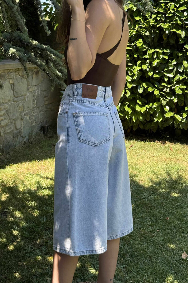 KNEE LENGTH SIMPLE WOMEN SHORTS LIGHTBLUE/BZ - 5