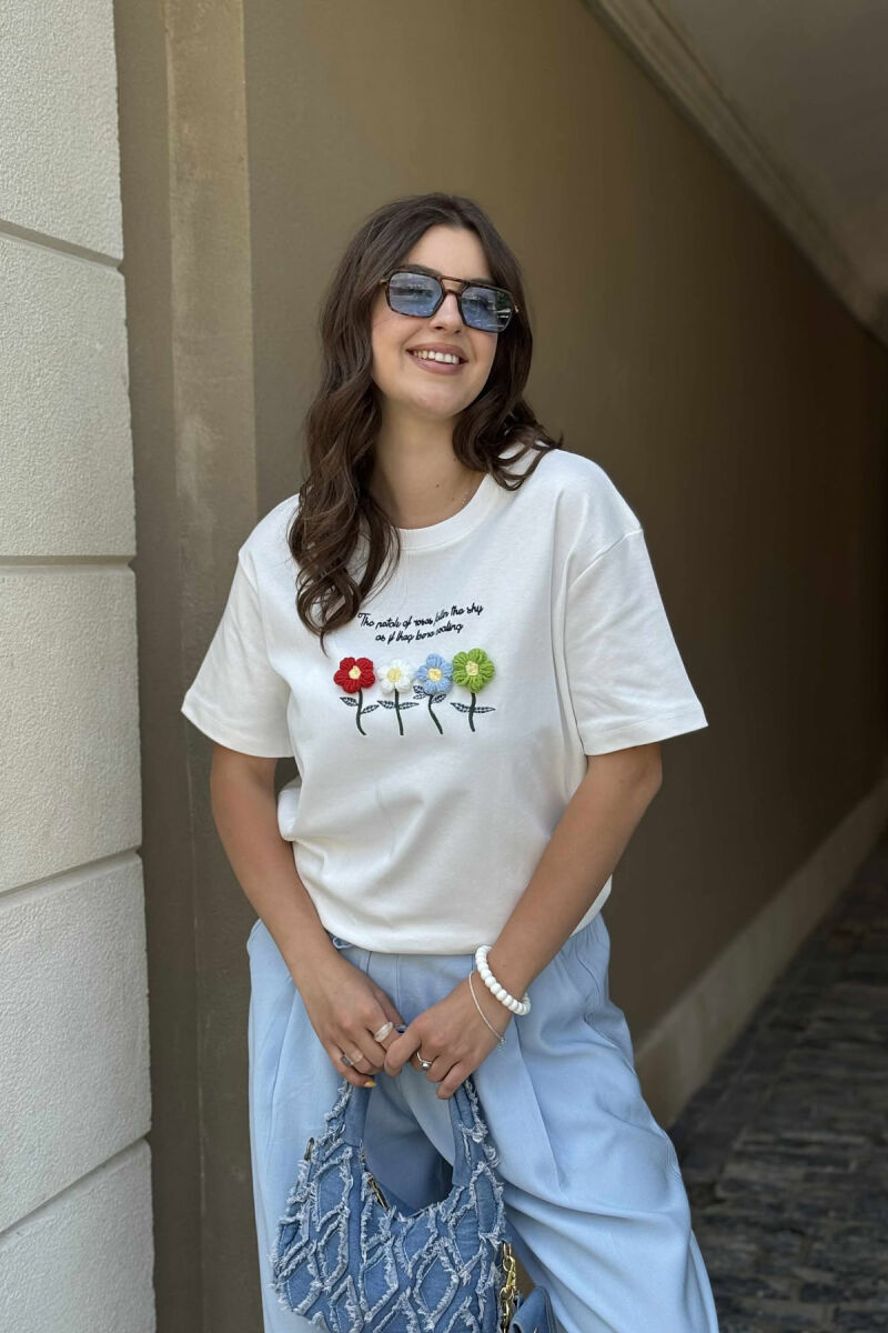 KNITTED FLOWERS ONE COLOR ROUND NECK WOMEN T-SHIRT WHITE-E BARDHE - 2