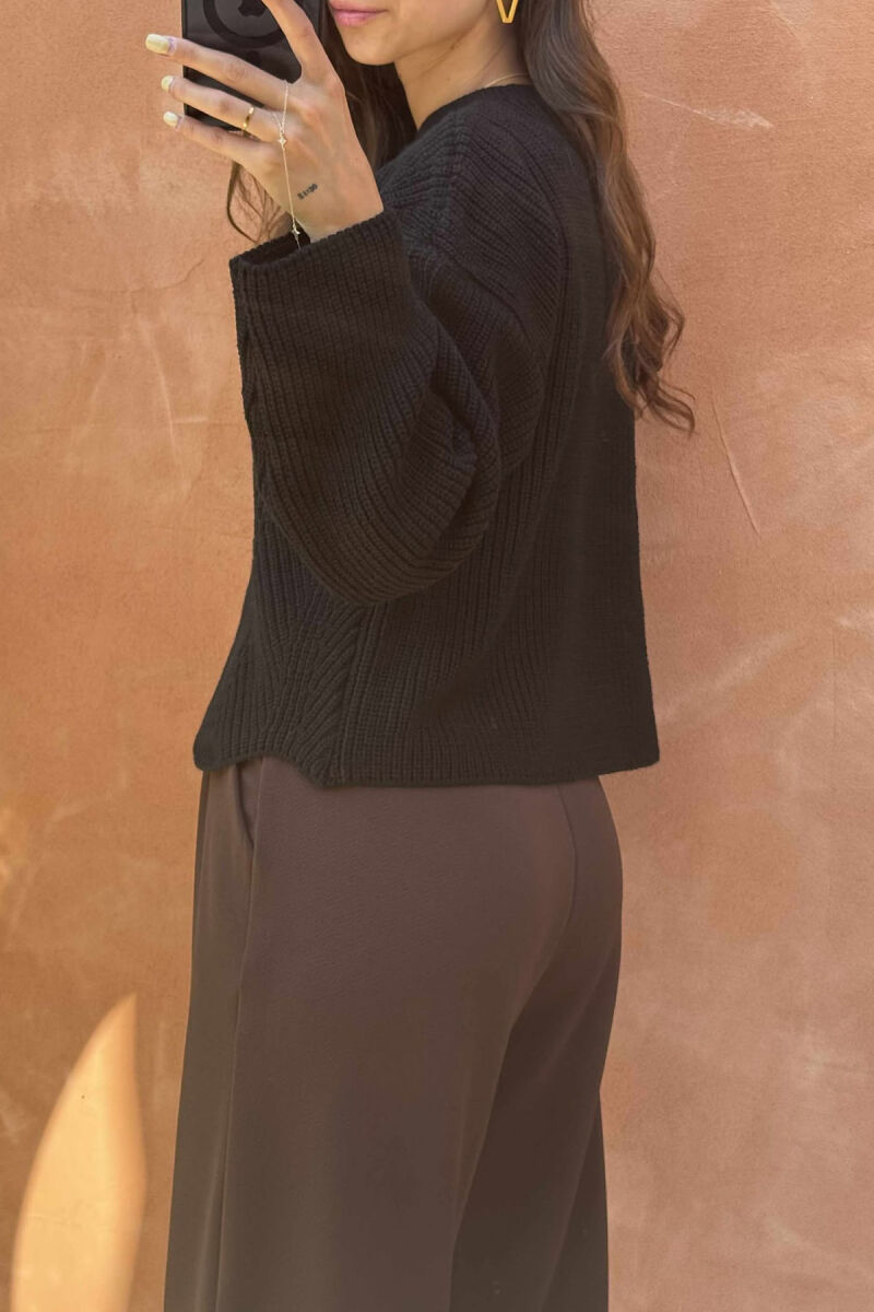 KNITTED ONE COLOR SIMPLE WOMEN SWEATER BLACK/ E ZEZE - 3