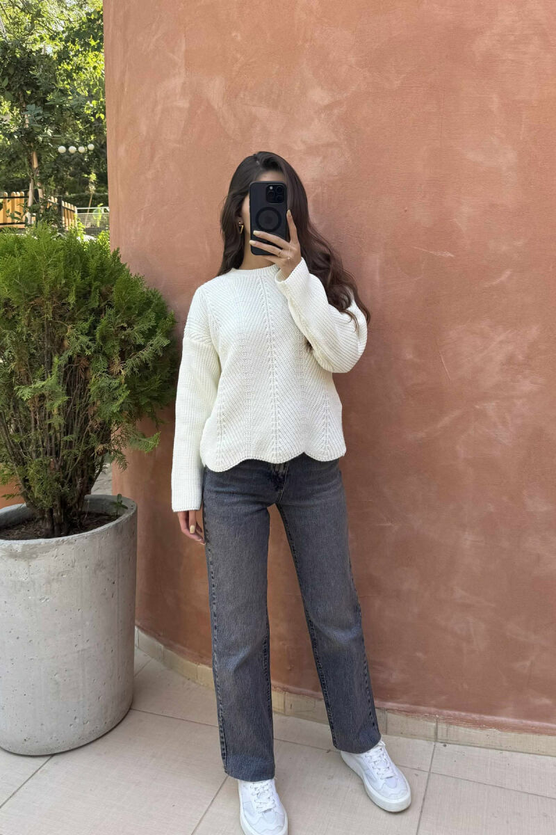 KNITTED ONE COLOR SIMPLE WOMEN SWEATER WHITE-E BARDHE - 1