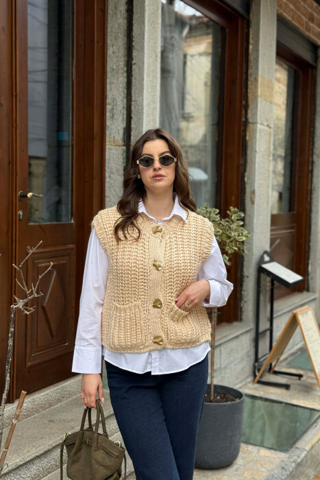 KNITTED ONE COLOR WOMEN VEST BEIGE/BEZHE - KLAUDIO FASHION