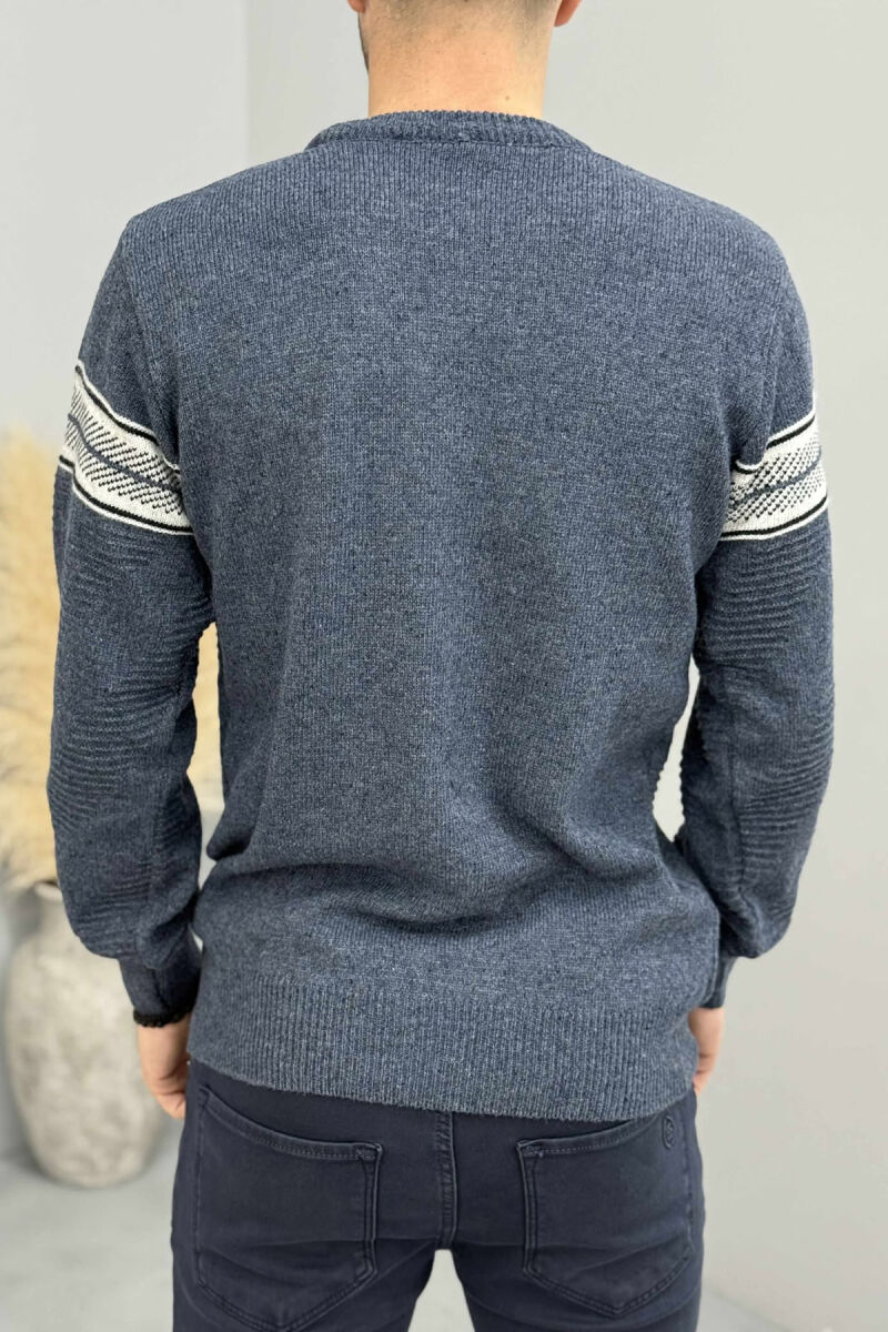 KNITTED ROUND NECK MEN SWEATER BLUE/BLU - 4