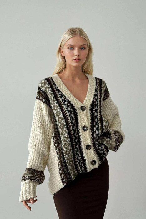 KNITTED SIMPLE BUTTONED WOMEN CARDIGAN CREAM/KREM - KLAUDIO FASHION