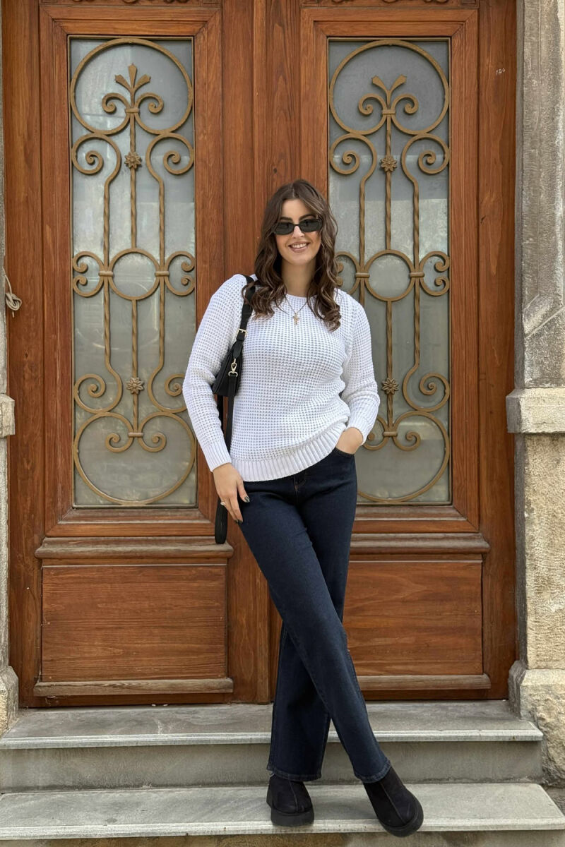 KNITTED SWEATER FOR WOMEN WHITE-E BARDHE - 2