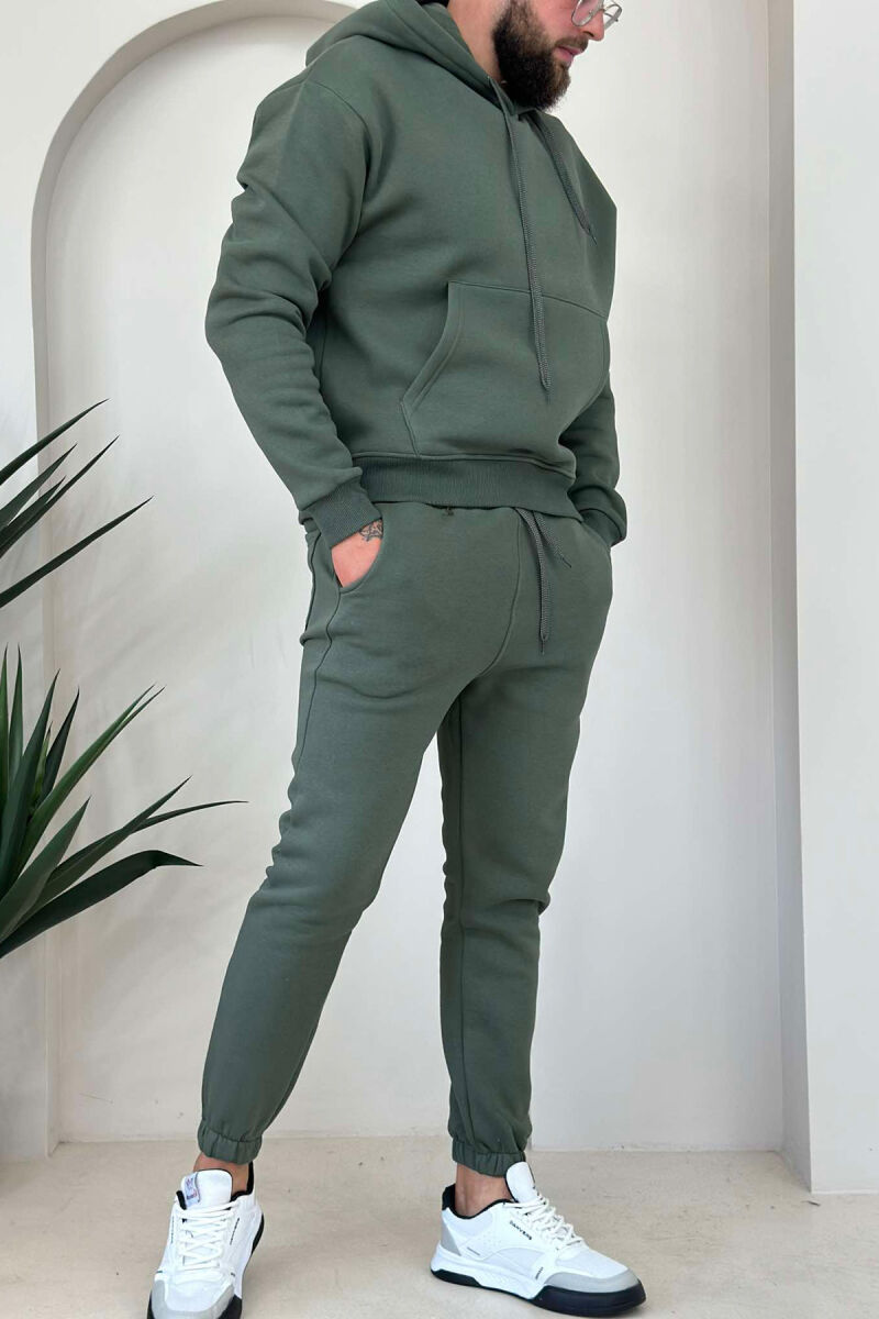 KOSTUM HOODIE DHE TUTA ME PUSH PËR MESHKUJ NË NGJYRËN JESHILE TË ERRËT - 3