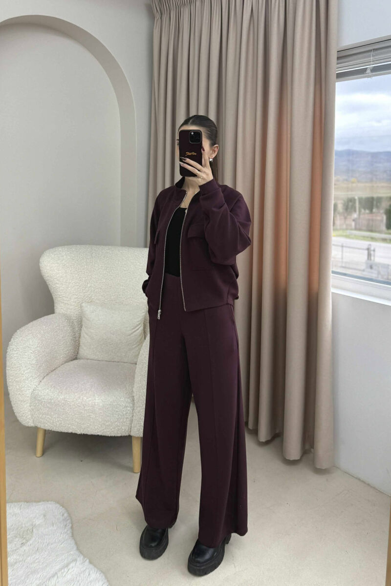 KOSTUM I THJESHTE NJE NGJYRESH XHAKETE ME ZINXHIR+ PANATALLONA PER FEMRA NE NGJYRE VISHNJE - 2