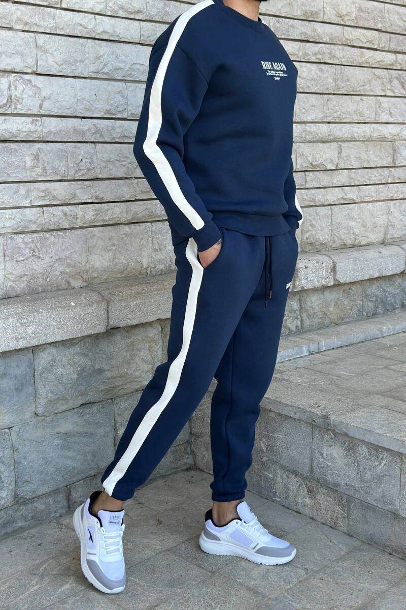 KOSTUM ME PUSH BLUZË + TUTA ME SHKRIME PARA PËR MESHKUJ NË NGJYRË BLU - 2