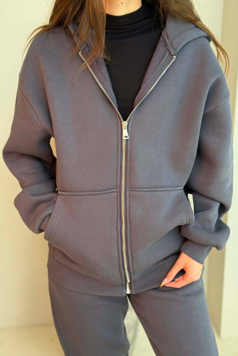 KOSTUM ME PUSH XHAKETE ME KAPUÇ + TUTA PER FEMRA ME NGJYRE GRI TE ERRET - 2