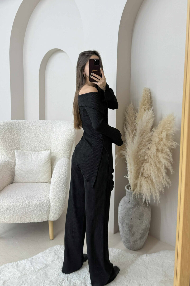 KOSTUM NJE NGJYRESH BLUZE ME SUPET JASHTE+PANTALLONA PER FEMRA NE NGJYRE TE ZEZE - 3