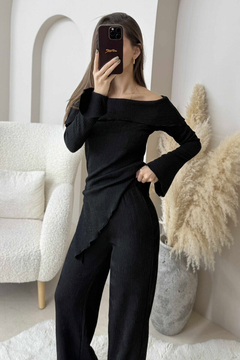 KOSTUM NJE NGJYRESH BLUZE ME SUPET JASHTE+PANTALLONA PER FEMRA NE NGJYRE TE ZEZE - 4