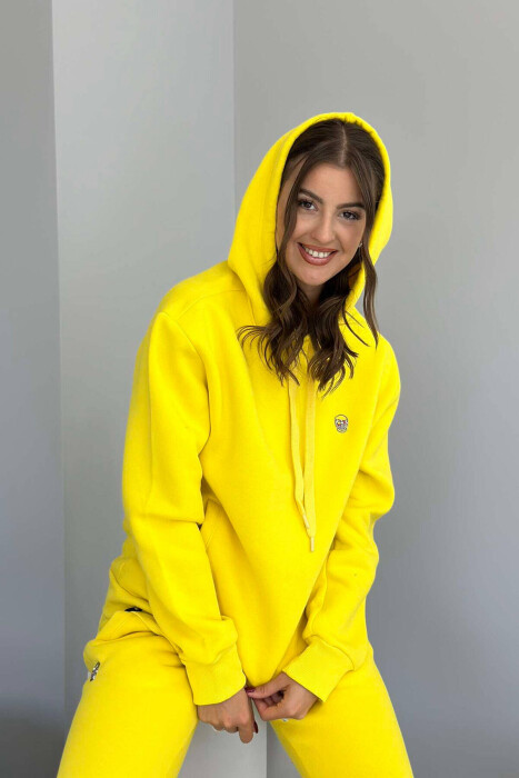 KOSTUM NJË NGJYRËSH HOODIE DHE TUTA NË NGJYRËN E VERDHË - 5