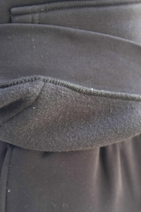 KOSTUM NJË NGJYRËSH ME PUSH HOODIE+TUTA PËR MESHKUJ NË NGJYRË TË ZEZË - 3