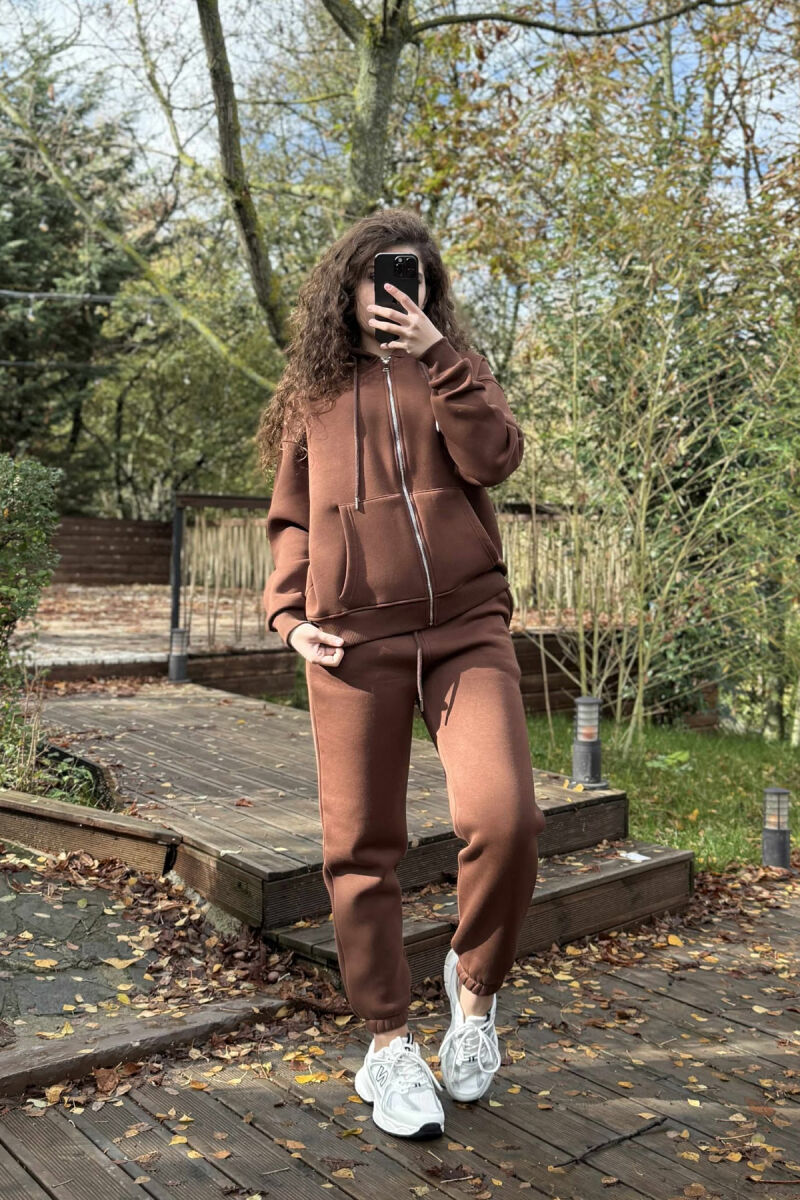 KOSTUM NJE NGJYRESH ME PUSH XHAKETE+TUTA PER FEMRA NE NGJYRE KAFE - 2