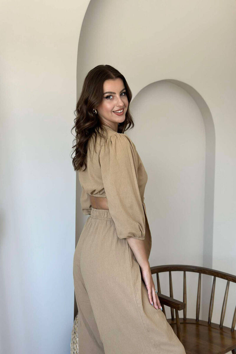 KOSTUM PËR FEMRA CROP DHE PANTALLONA NË NGJYRË BEZHË - 5