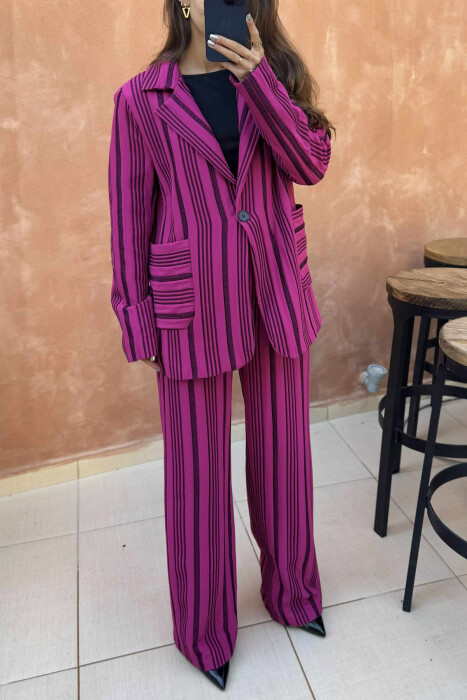 KOSTUM XHAKETË+PANTALLONA ME DIZAJN ME VIJA PËR FEMRA NË NGJYRË CIKLAMI - 5