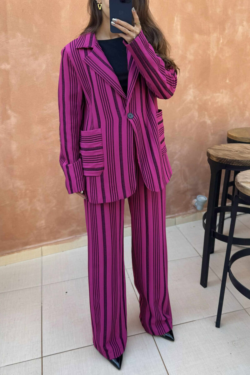 KOSTUM XHAKETË+PANTALLONA ME DIZAJN ME VIJA PËR FEMRA NË NGJYRË CIKLAMI - 5