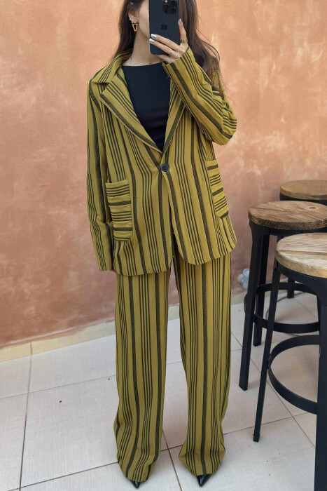 KOSTUM XHAKETË+PANTALLONA ME DIZAJN ME VIJA PËR FEMRA NË NGJYRË JESHILE TË ZBARDHUR - 4
