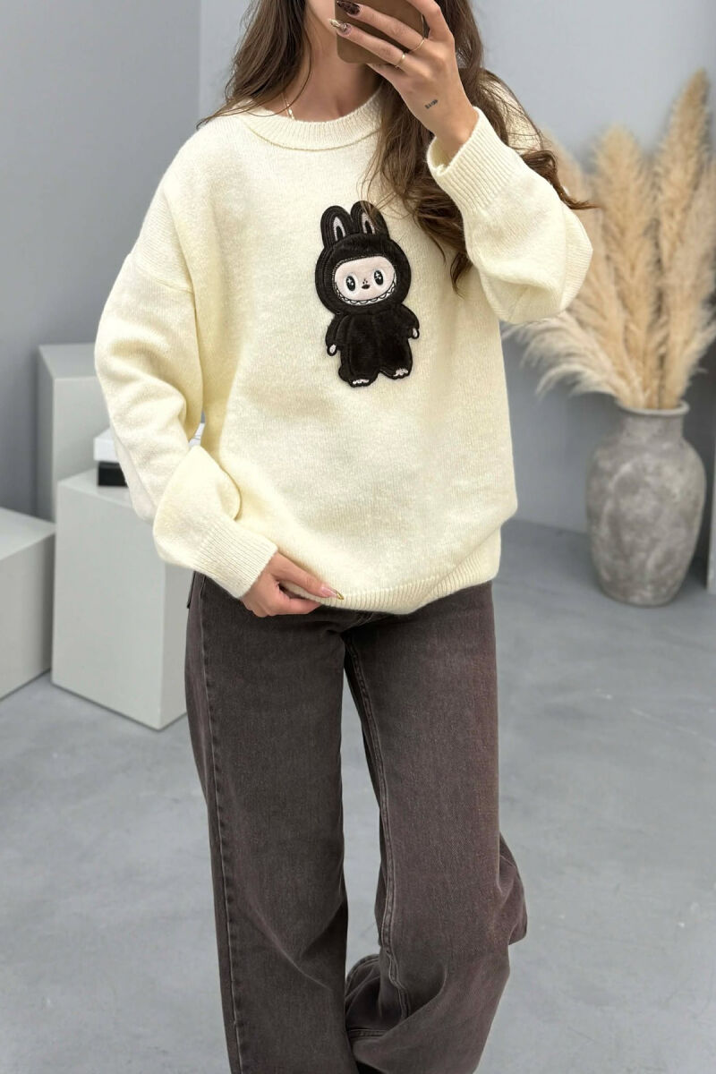 LABUBU FRONT IMAGE WOMEN SWEATER CREAM/KREM - 3