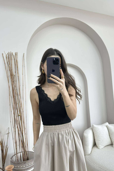 LACE DETAIL ONE COLOR WOMEN TANK TOP BLACK/ E ZEZE 