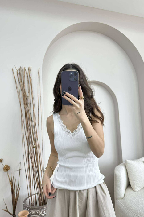LACE DETAIL ONE COLOR WOMEN TANK TOP WHITE-E BARDHE - 2