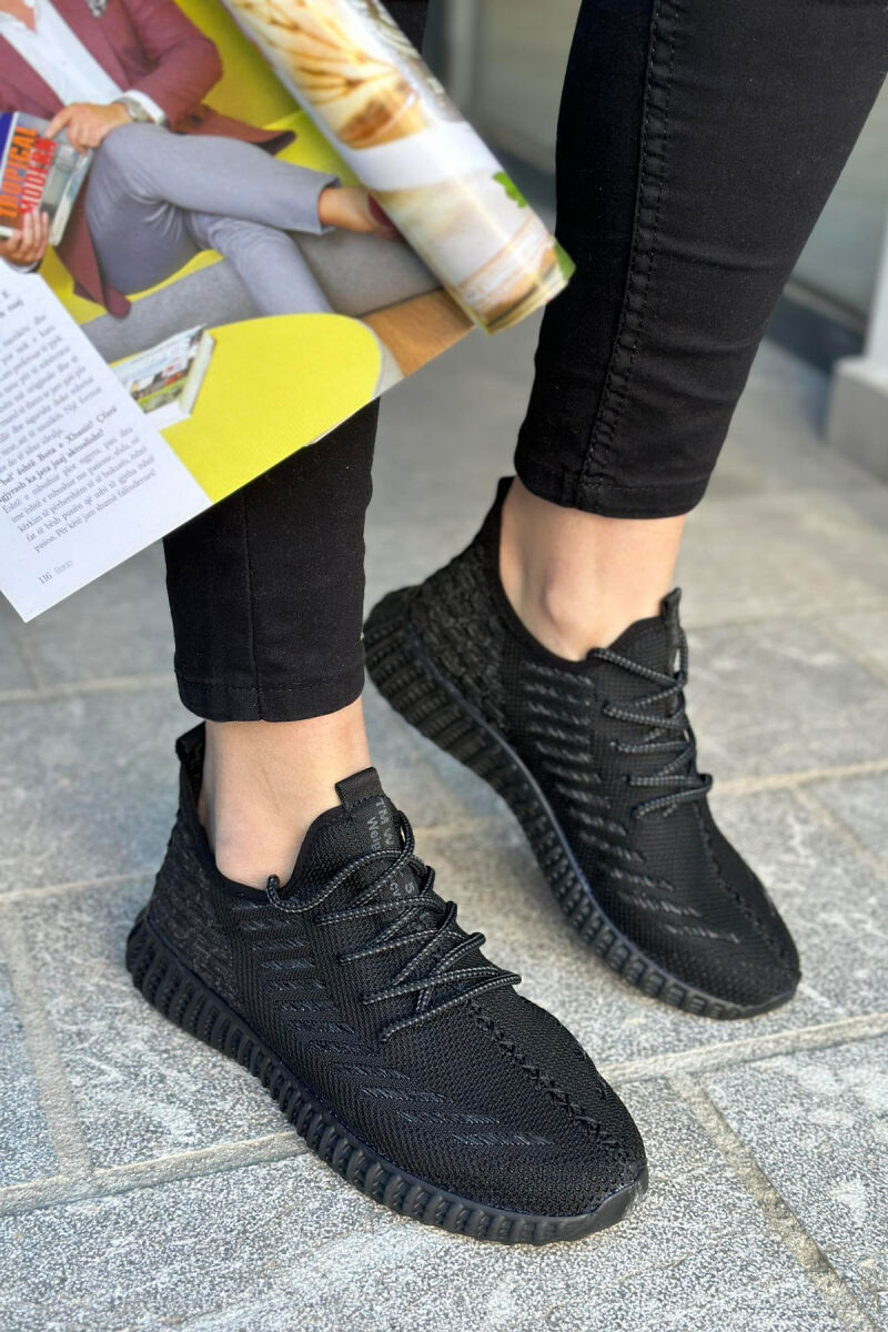 LACING SIMPLE WOMAN SNEAKERS BLACK/ E ZEZE - 1