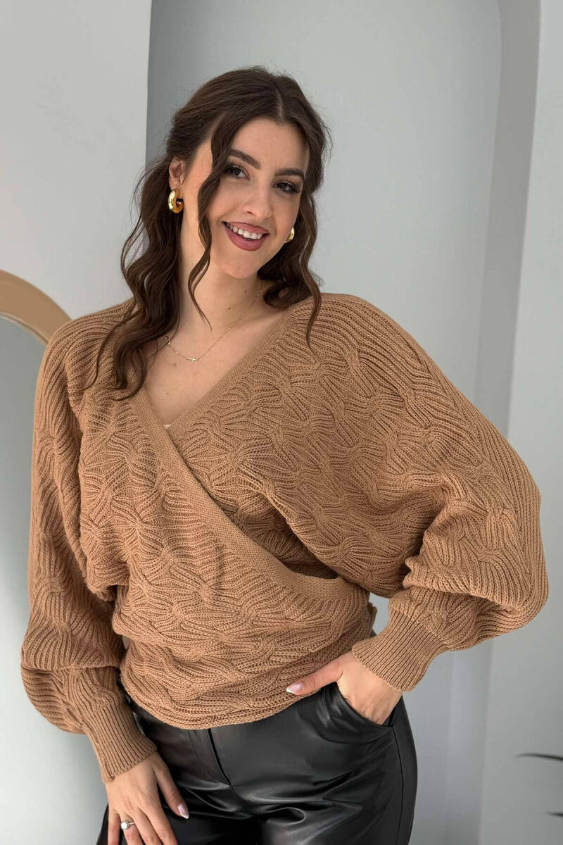 LACINGS KNITTED WOMEN SWEATER BROWN/KAFE - 1
