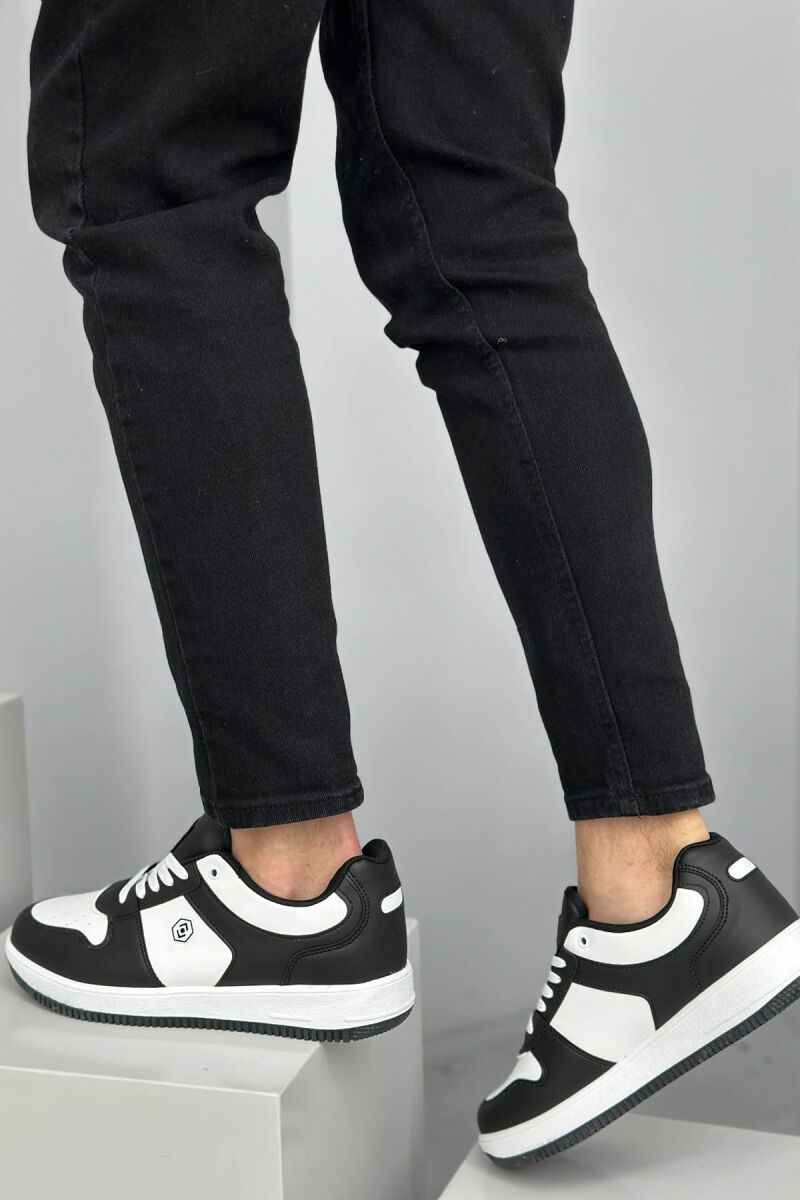 LACINGS SIMPLE MEN SNEAKERS WHITE-BLACK/BAZE - 5