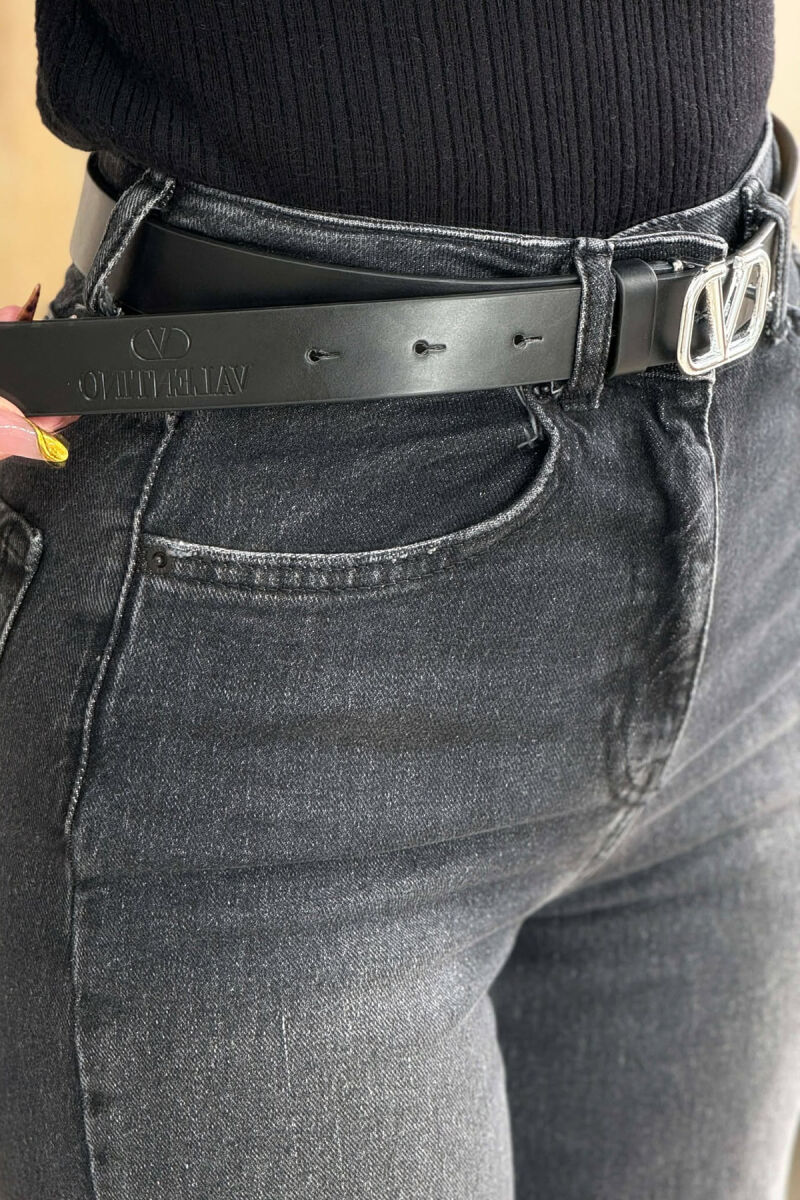 LEATHER V LOGO BUCKLE WOMEN BELT SILVER/ARGJEND - 3