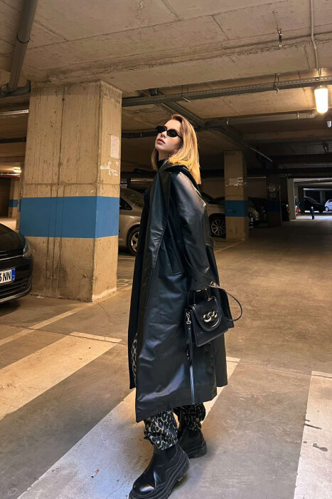 ONE COLOR LEATHER WOMEN COAT BLACK/ E ZEZE - 10