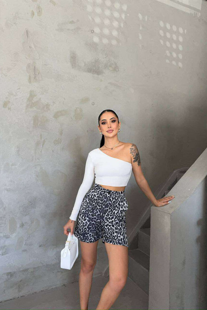 LEO PRINT WIDE LEG WOMEN SHORTS WHITE-BLACK/BAZE - 2