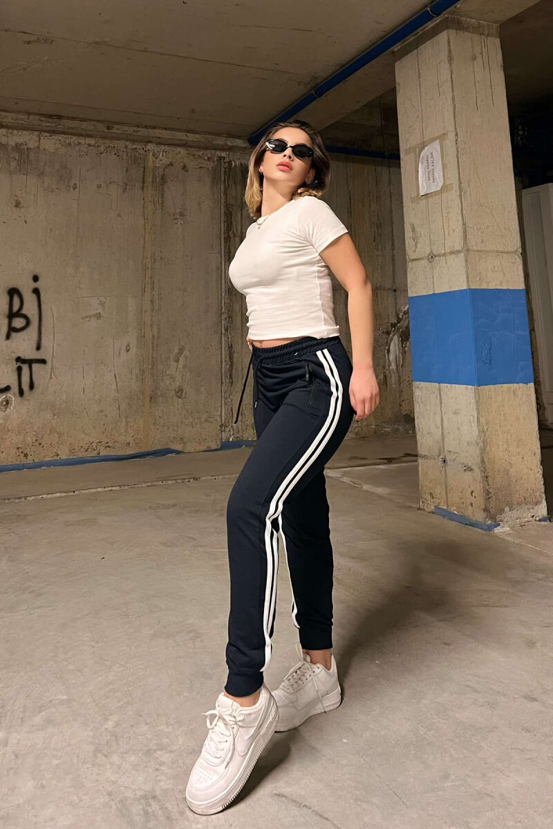 LINES COTTON WOMAN SWEATPANTS BLACK/ E ZEZE - 8