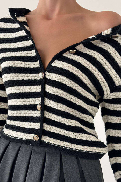 LINES TWO COLORS BUTTONS WOMAN CARDIGAN BLACK-WHITE/ZEBA - 2