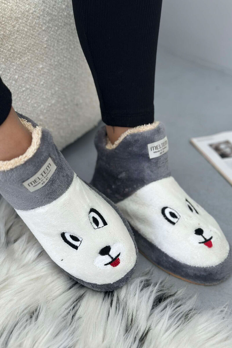 LITTLE DOG FACE WOMAN HOME SLIPPERS GREY/GRI - 4