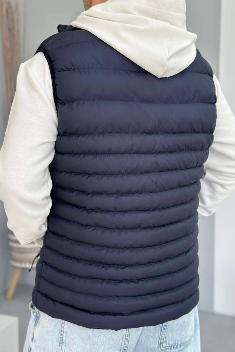 LITTLE STAMP ONE COLOR POCKET MEN VEST DARK BLUE/BEE - 5