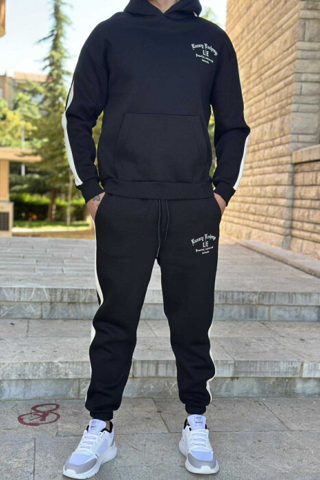 KOSTUM ME PUSH HOODIE +TUTA ME SHKRIME TË VOGLA PËR MESHKUJ NË NGJYRË TË ZEZË - KLAUDIO FASHION