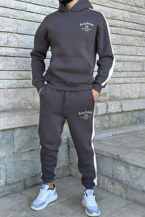 LITTLE WRITTINGS HOODIE+JOGGERS FLUFFY MEN SET DARK GREY/GEE - KLAUDIO FASHION