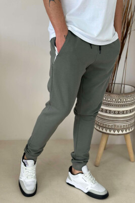 LITTLE WRITTINGS MEN SWEATPANTS GREEN/JESHILE 