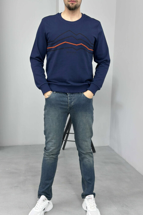 LITTLE WRITTINGS SIMPLE DESIGN MEN SWEATSHIRT DARK BLUE/BEE - 