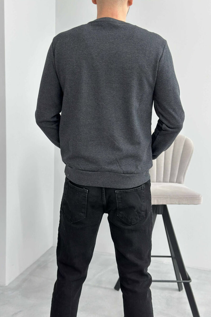 LITTLE WRITTINGS SIMPLE DESIGN MEN SWEATSHIRT DARK GREY/GEE - 3