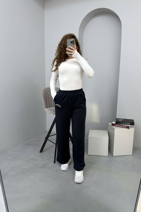 LITTLE WRITTINGS SIMPLE WOMEN SWEATPANTS DARK BLUE/BEE - KLAUDIO FASHION