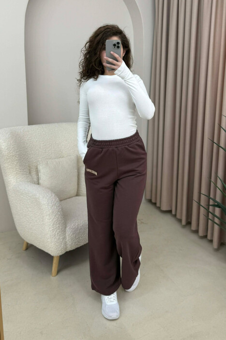 LITTLE WRITTINGS SIMPLE WOMEN SWEATPANTS DARK BROWN/KAE 