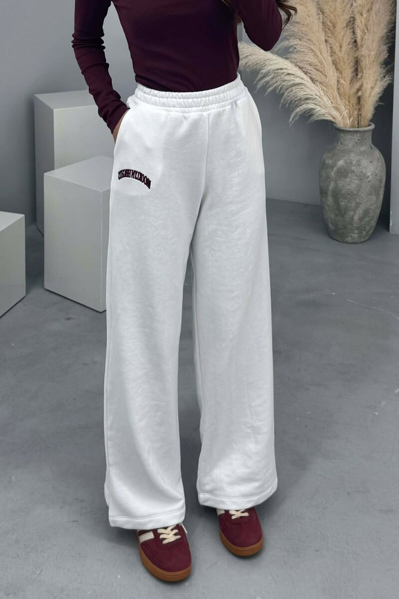 LITTLE WRITTINGS SIMPLE WOMEN SWEATPANTS WHITE-E BARDHE - 3