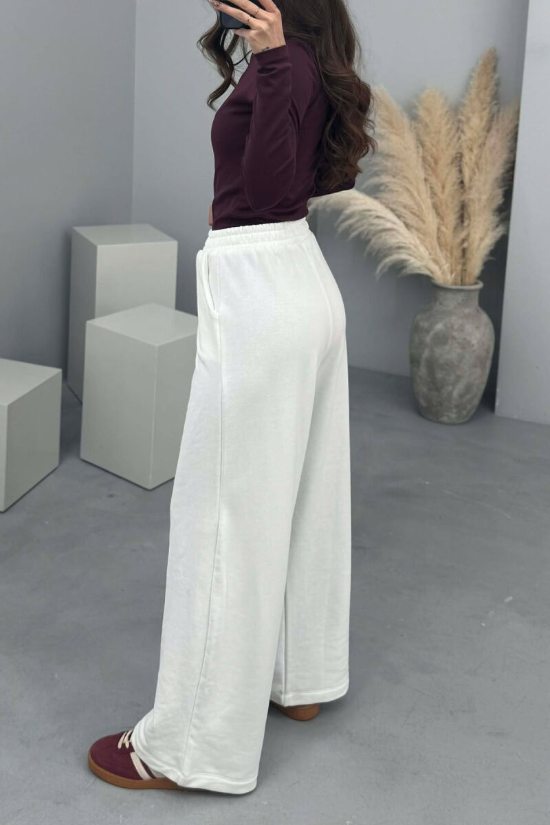 LITTLE WRITTINGS SIMPLE WOMEN SWEATPANTS WHITE-E BARDHE - 4