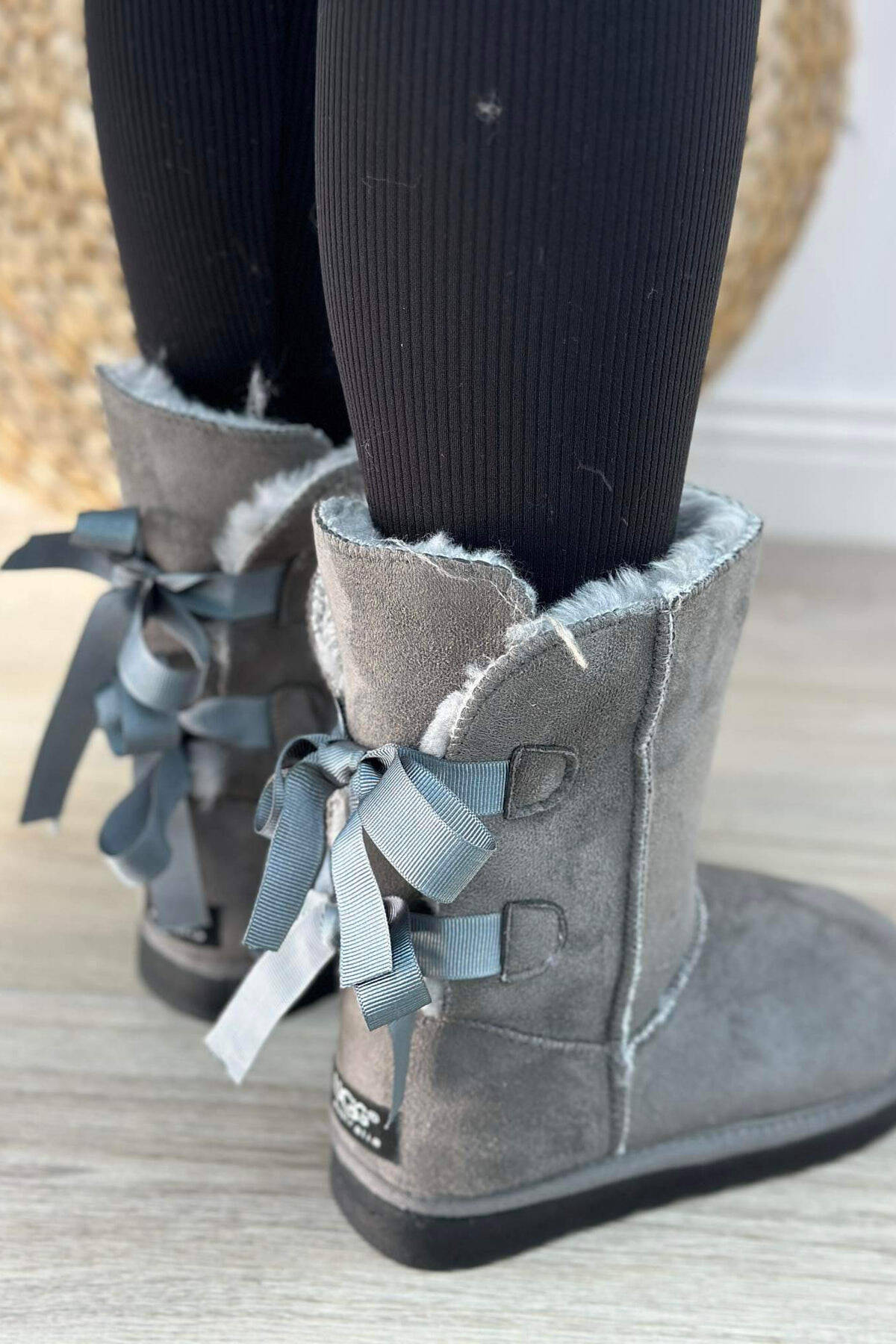 Grey uggs shop with laces