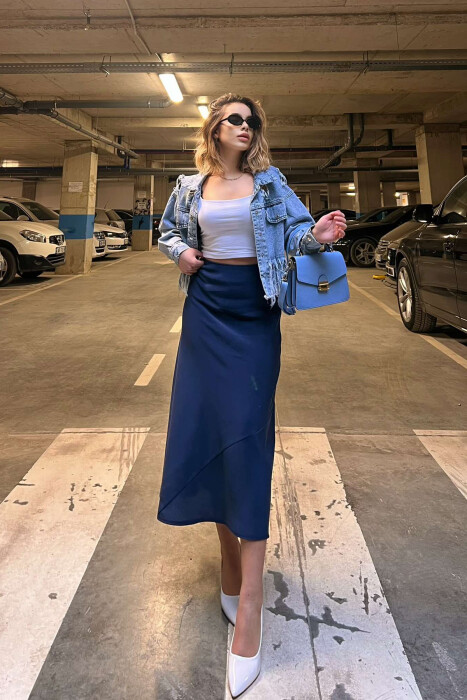 LONG WOMEN SKIRT IN BLUE COLOR - 3