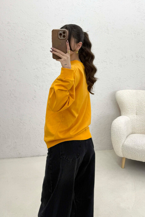 MINIMALIST FRONT WRITTINGS WOMAN SWEATSHIRT MUSTARD/MUSTARDE - 4