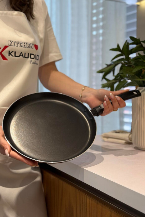 NON STICK CREPE PAN 28 CM BLACK/ E ZEZE - KLAUDIO FASHION