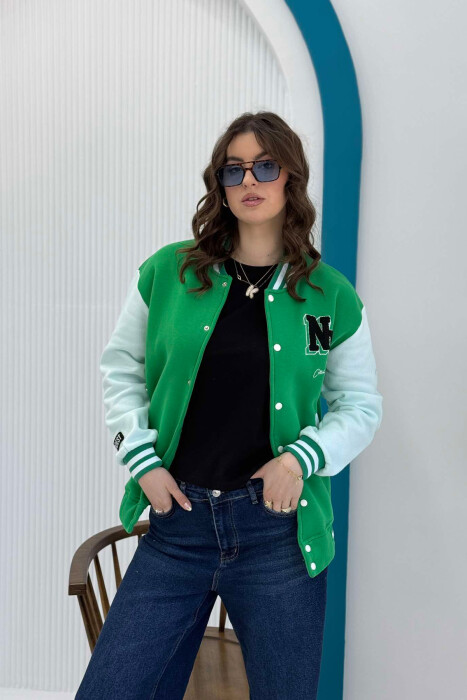 NY LOGO FLUFFY BOMBER WOMEN JACKET WHITE/GREEN-BAJE 
