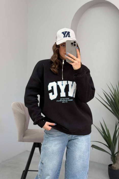 NYC WRITTING FLUFFY ZIPPER NECK WOMEN SWEATSHIRT IN BLACK COLOR - 4