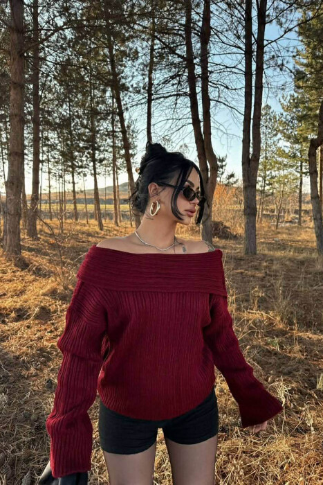 OFF SHOULDERS ONE COLOR WOMEN SWEATER BURGUNDY/VISHNJE 